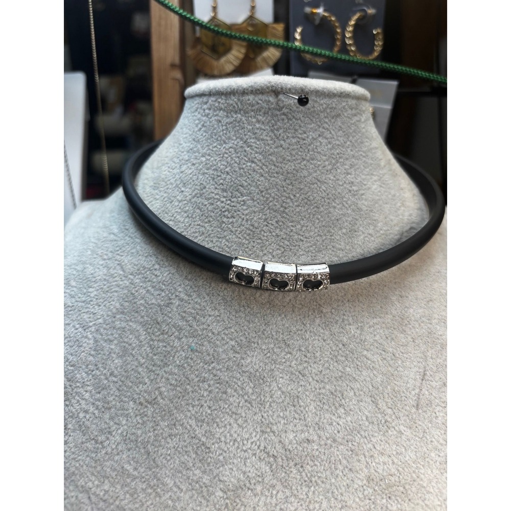 #69. Modern Black Rubber Cord Choker
